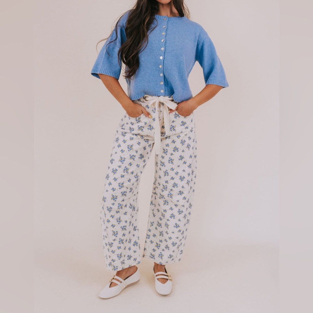 Floral Barrel Jeans in Cream and Blue - Picture 3 of 8